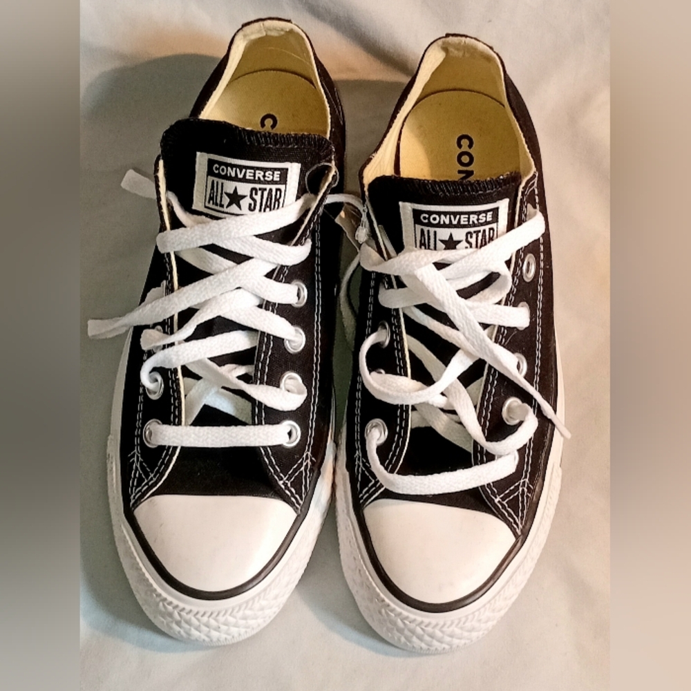 Converse Womans Black Converse All Star Sneakers 7